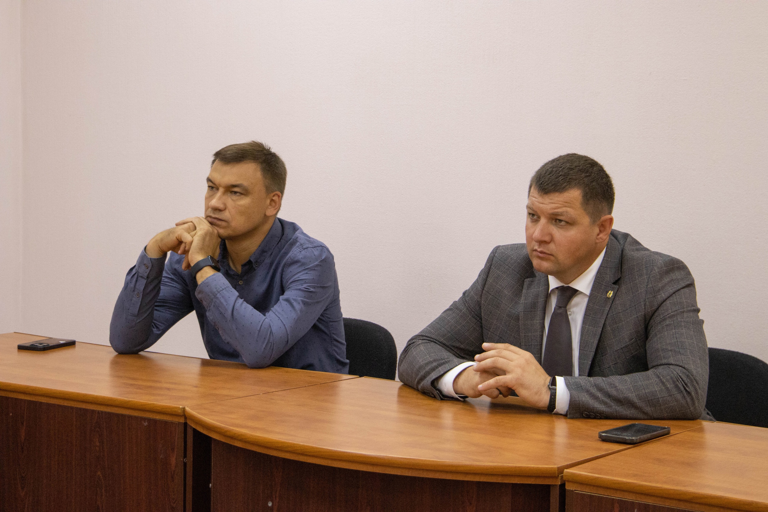 ����� �������� ������ ������� � ������� ��������� � ������������ ������������